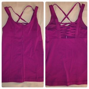 Lululemon workout top